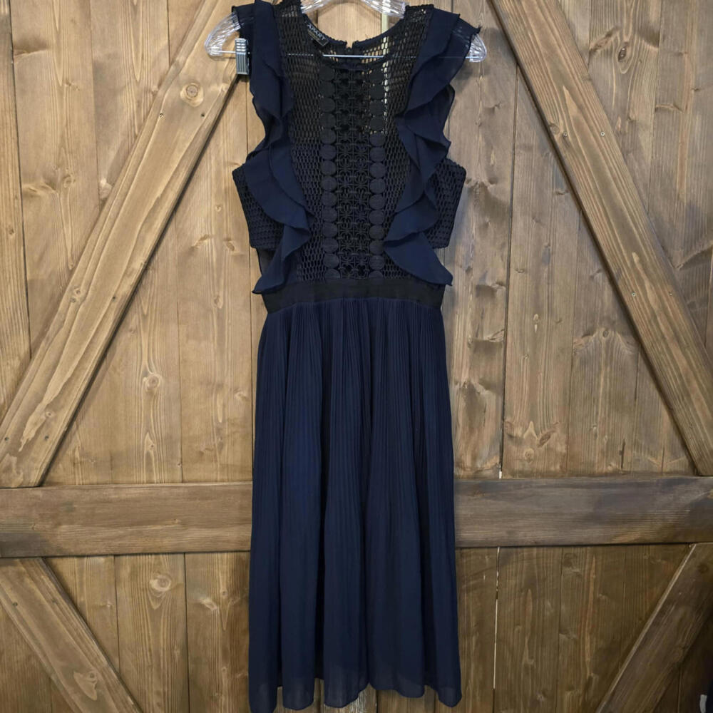 Apart Glamour Dress Size 4 Black Blue Mid Length Formal